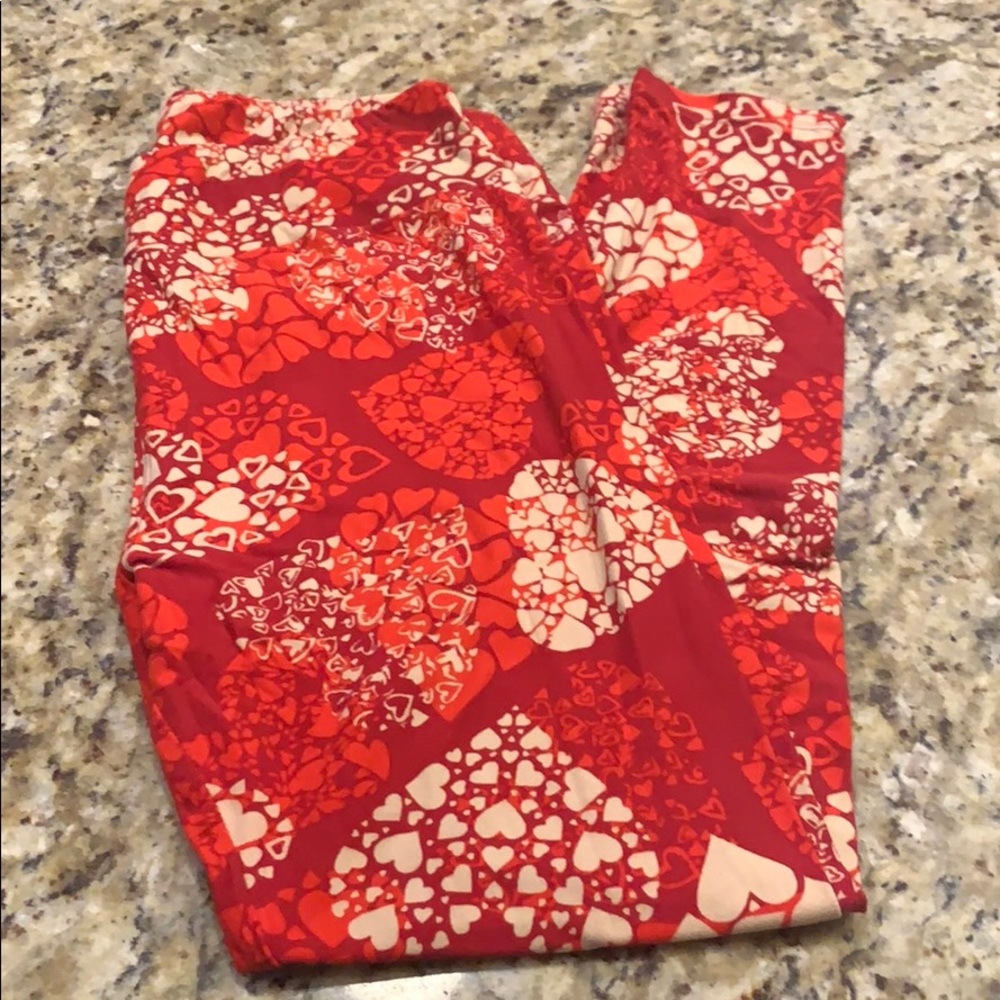LuLaRoe Heart Leggings